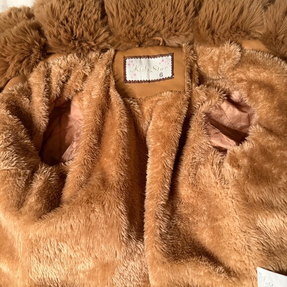 Faux fur lined girls biker jacket with detachable collar, girl size 6 - Picture 2 of 3